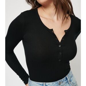 Dynamite ETHOS Daria Ribbed Henley
Long Sleeve Top, Jet Black